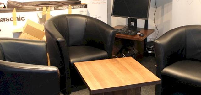 Exhibitions Stands https://mill-media.s3.eu-west-2.amazonaws.com/furniture-hire-uk/article_additional/exhibition-stands-and-furniture-hire6/exhibition-stands-and-furniture-hire6-740x350.jpg - Creating a friendly environment at your exhibition stand