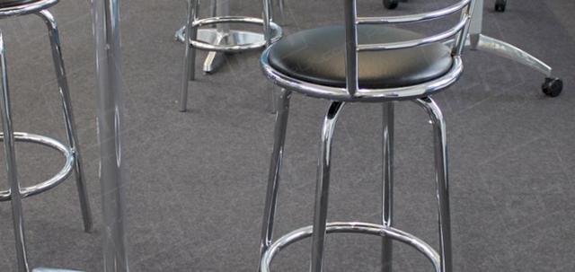 Learning Network https://mill-media.s3.eu-west-2.amazonaws.com/furniture-hire-uk/article_additional/hackney-learning9/hackney-learning9-740x350.jpg - Padded medium back stools for comfy networking & meeting.