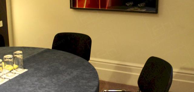 Hotel Meetings and Conferences https://mill-media.s3.eu-west-2.amazonaws.com/furniture-hire-uk/article_additional/hotel-meetings5/hotel-meetings5-740x350.jpg - Conference chairs are a comfy choice for premium locations.