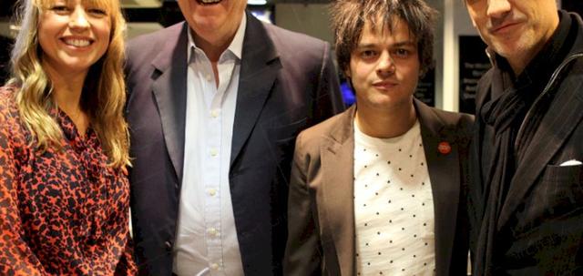 Jamie Cullum Concert https://mill-media.s3.eu-west-2.amazonaws.com/furniture-hire-uk/article_additional/jamie-cullum-concert10/jamie-cullum-concert10-740x350.jpg - Photo-Credit: Harriet Armstrong