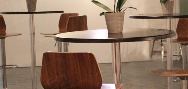 London Art Event https://mill-media.s3.eu-west-2.amazonaws.com/furniture-hire-uk/article_additional/london-art-event14/london-art-event14-740x350.jpg - Poseur tables & stools for networking at London gallery.