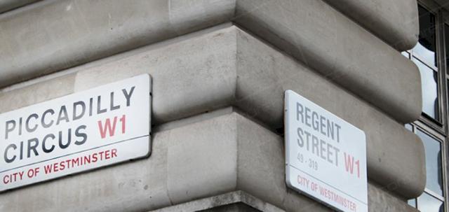 London Lecture https://mill-media.s3.eu-west-2.amazonaws.com/furniture-hire-uk/article_additional/london-lecture-9/london-lecture-9-740x350.jpg - Iconic location in London.