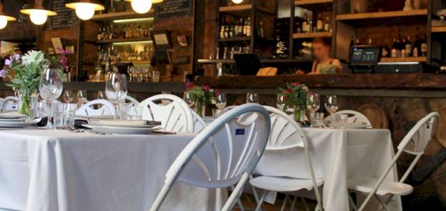 London Wedding https://mill-media.s3.eu-west-2.amazonaws.com/furniture-hire-uk/article_additional/london-wedding8/london-wedding8-740x350.jpg - City centre wedding location looking glamorous and elegant.