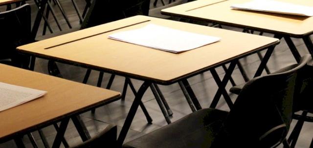 September Exam Season https://mill-media.s3.eu-west-2.amazonaws.com/furniture-hire-uk/article_additional/september-exam-season/september-exam-season-740x350.jpg - Folding tables set up for large school exams.