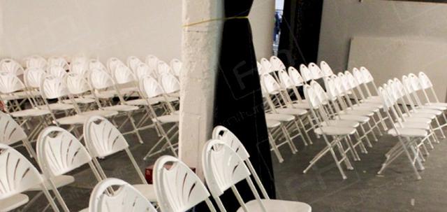 Sporting Furniture Hire https://mill-media.s3.eu-west-2.amazonaws.com/furniture-hire-uk/article_additional/sport-and-furniture-hire-4/sport-and-furniture-hire-4-740x350.jpg - Ensure your chairs are kept in neat rows with the use of our linking loops.