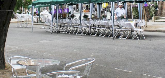 Street Party https://mill-media.s3.eu-west-2.amazonaws.com/furniture-hire-uk/article_additional/street-party5/street-party5-740x350.jpg - Charity street party and our outdoor ranges.