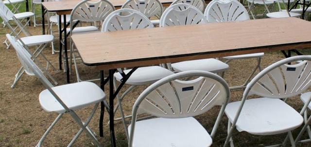 Summer Camp https://mill-media.s3.eu-west-2.amazonaws.com/furniture-hire-uk/article_additional/summer-camp-and-furniture-hire2/summer-camp-and-furniture-hire2-740x350.jpg - Seating for those warmer days.