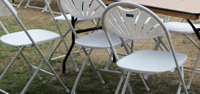 Summer Camp https://mill-media.s3.eu-west-2.amazonaws.com/furniture-hire-uk/article_additional/summer-camp-and-furniture-hire5/summer-camp-and-furniture-hire5-740x350.jpg - Folding chairs for robust weatherproof seating.