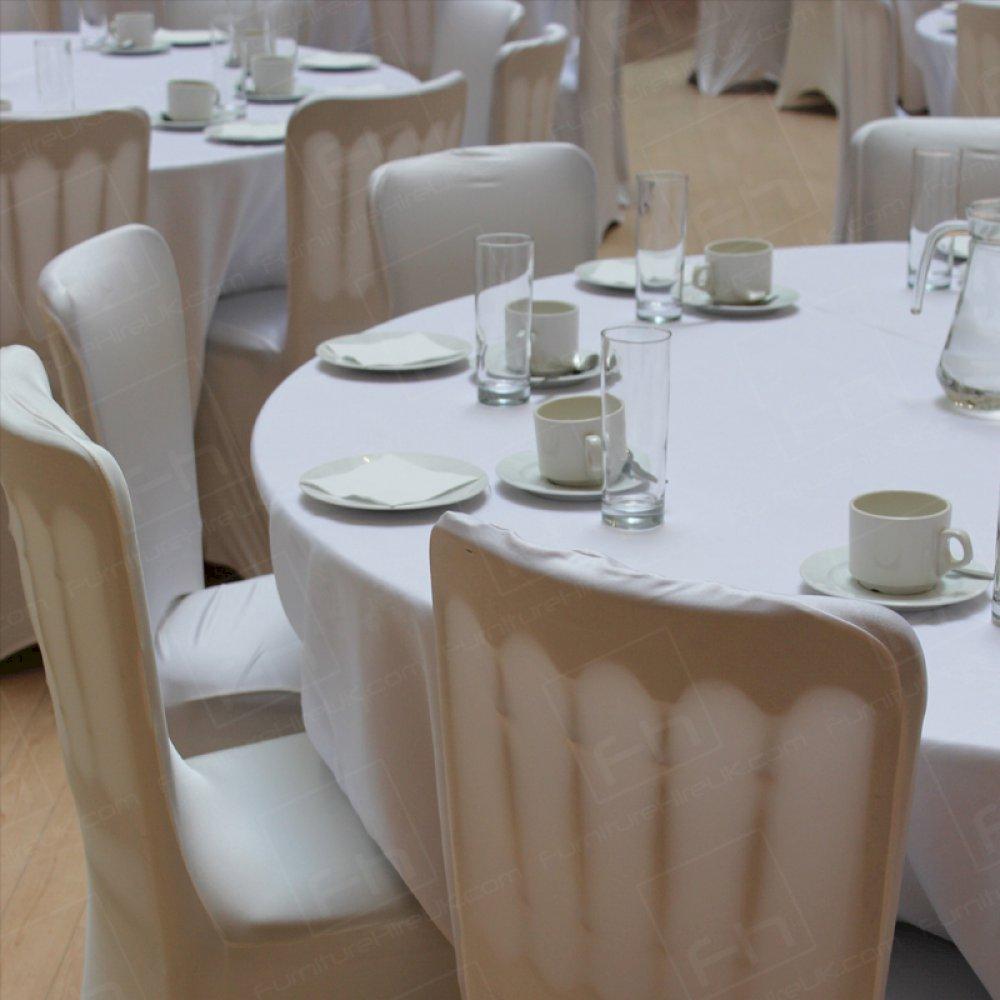 Simple tableware for subtle sophistication.