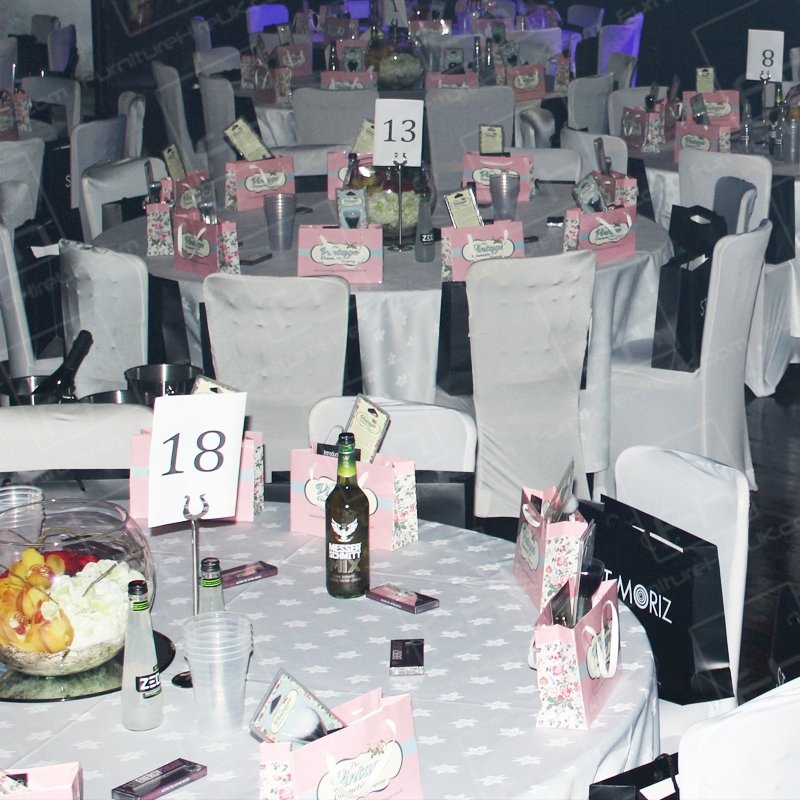 Round Banquet Table (6ft)