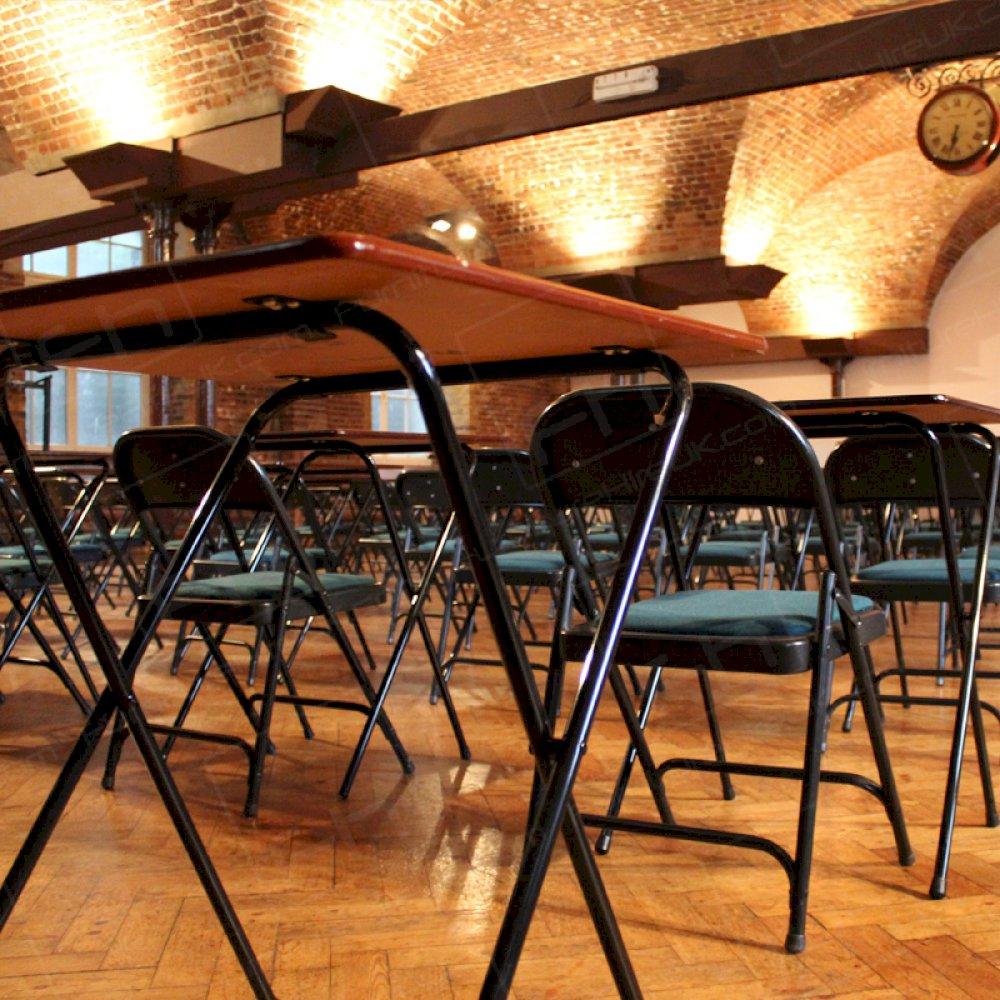 All our stock is our own. Thousands of desks available for immediate hire.