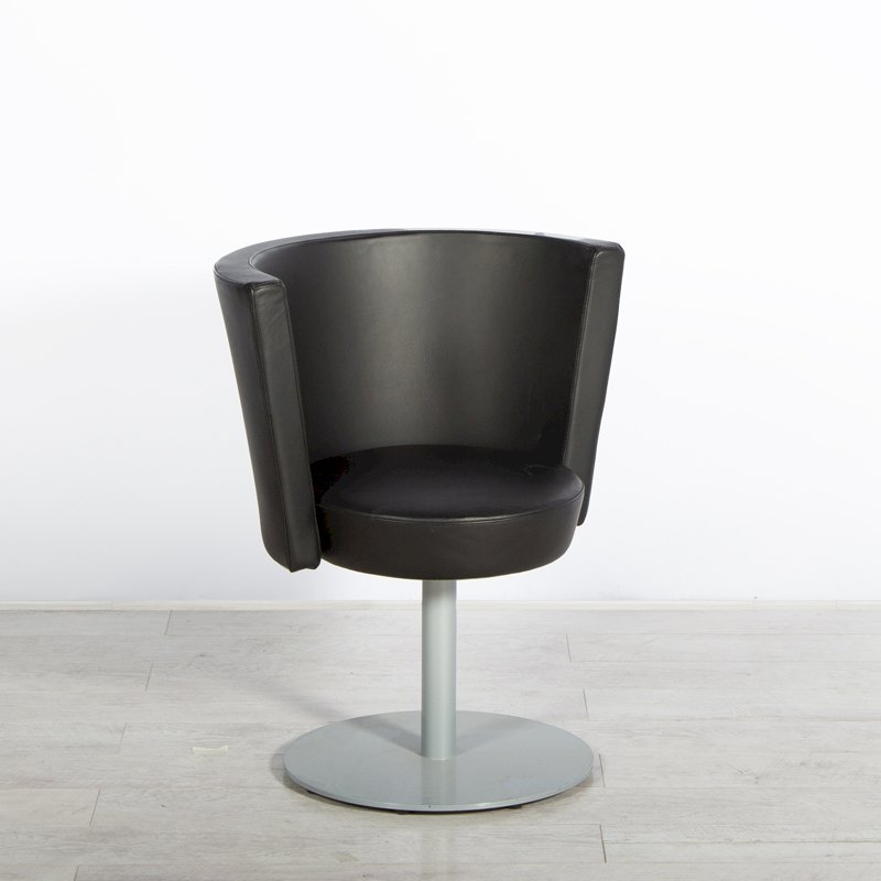 Black Leather Konic Chair