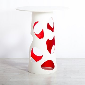 Vega Table - Red Vega Table - Red
