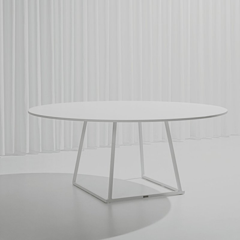 Dallas Round XXL Bistro Table - White