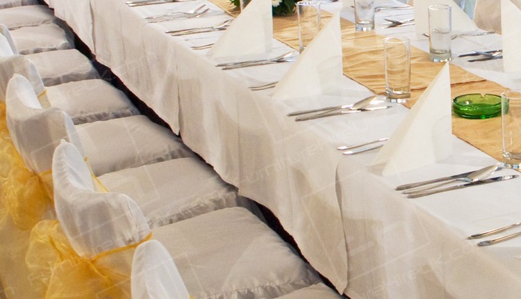 Choosing The Right Chairs For Your Wedding