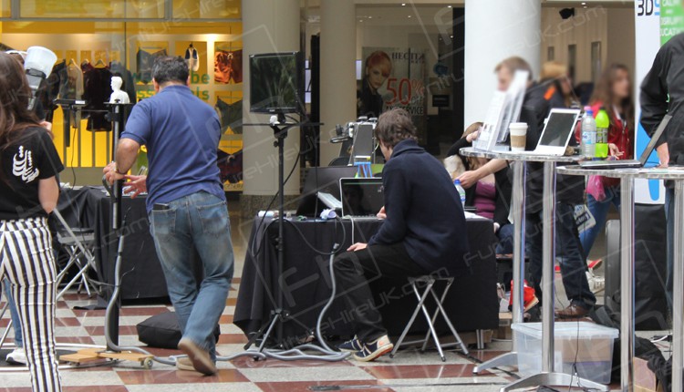 Strike A Pose! Can Tables Get Your Stand Noticed?